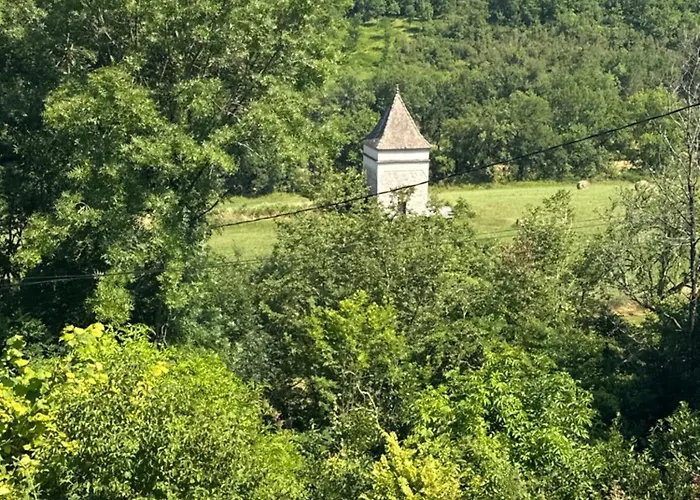 Le Clos Des Oiseaux Couette-café Itzac
